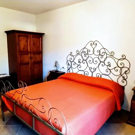 La Vite Maritata * Pietrasanta